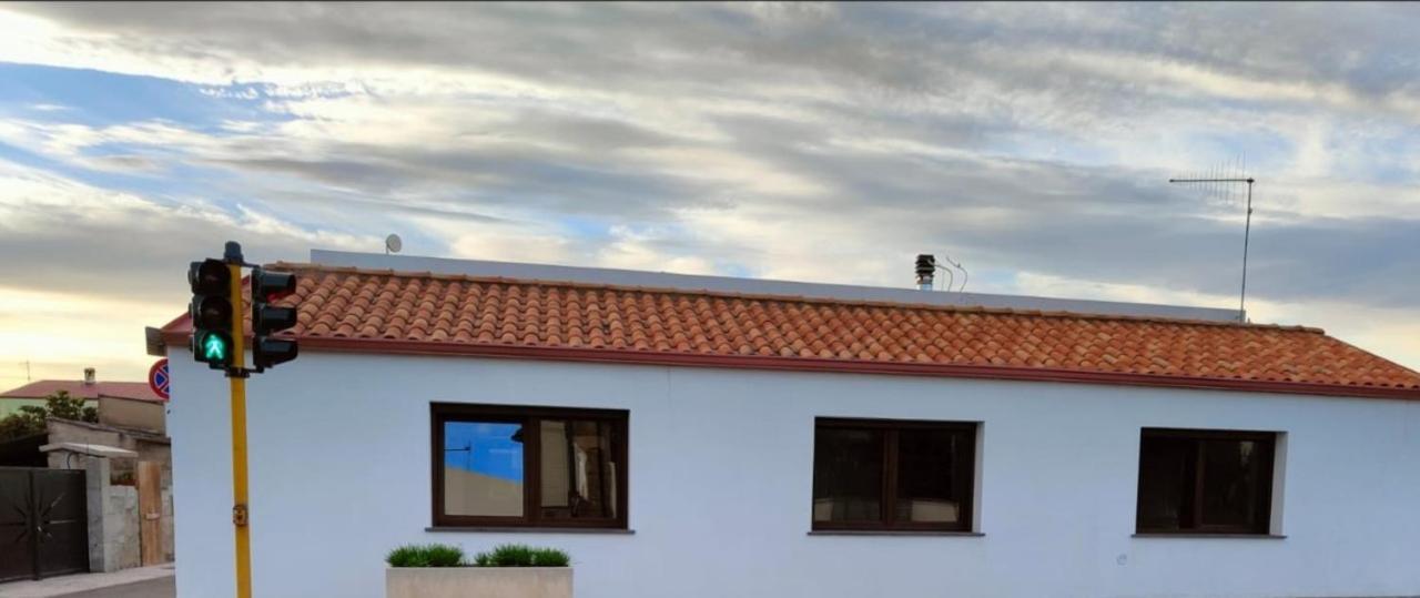 Casa Janas Affittacamere Bed & Breakfast Piscinas Exterior photo