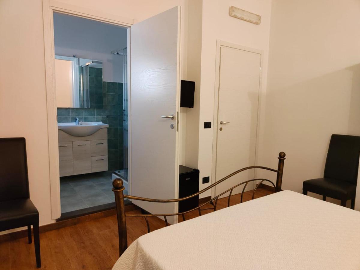 Casa Janas Affittacamere Bed & Breakfast Piscinas Exterior photo